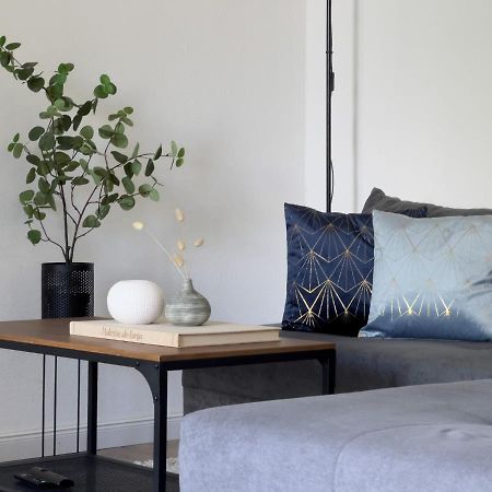 Home By Doni I Apartment An Der Kunsthalle I Parkplatz & Balkon Bielefeld Exterior photo